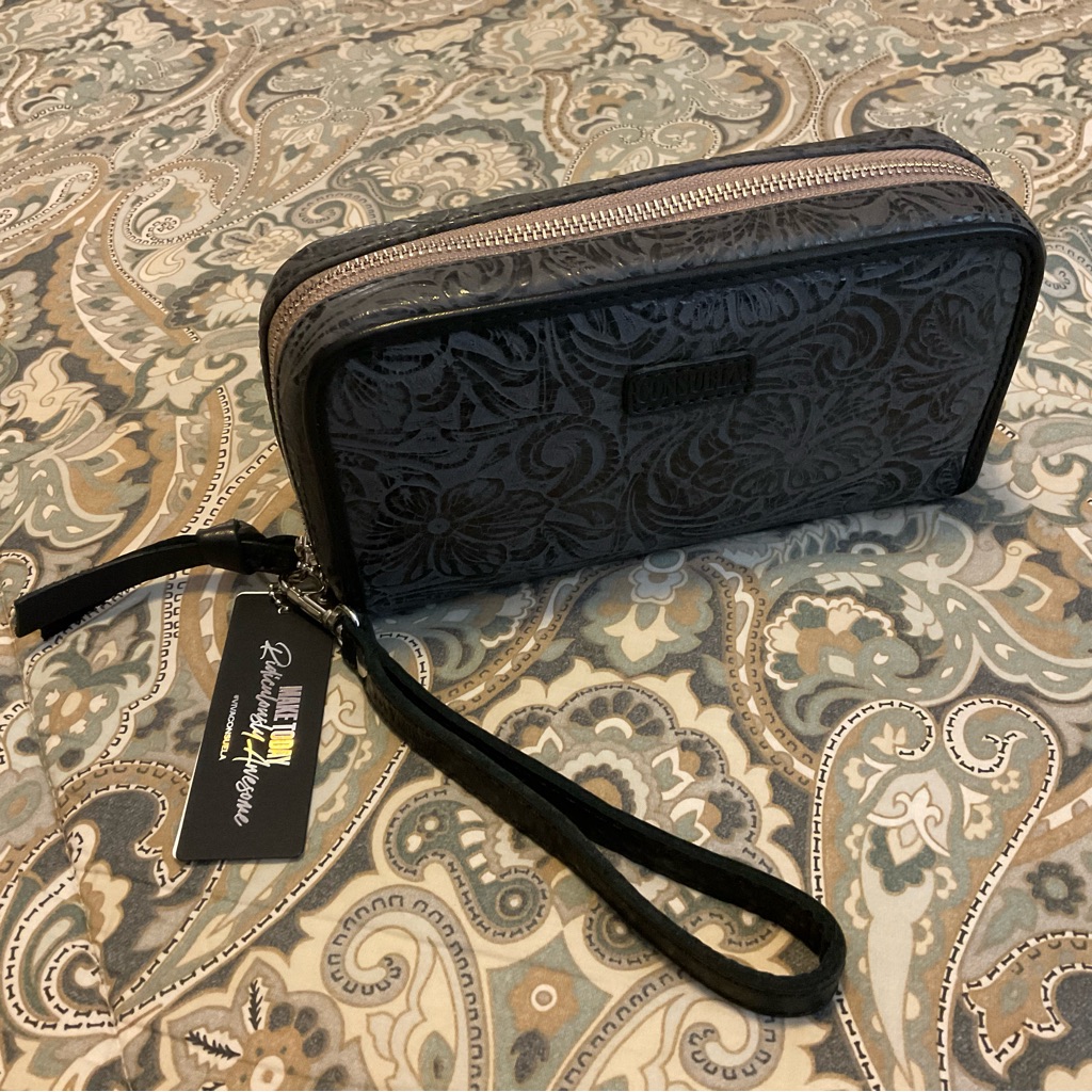 Nwt Rare Consuela The Steely Tooled Leather Wristlet Wallet